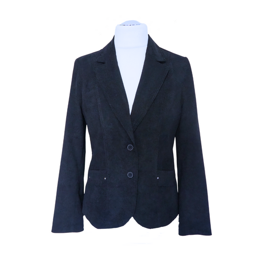 https://content.storeinfo.nl/applicatie/img/863/20250827091327_580120_JBLJCORD01ribcordjacket1.png